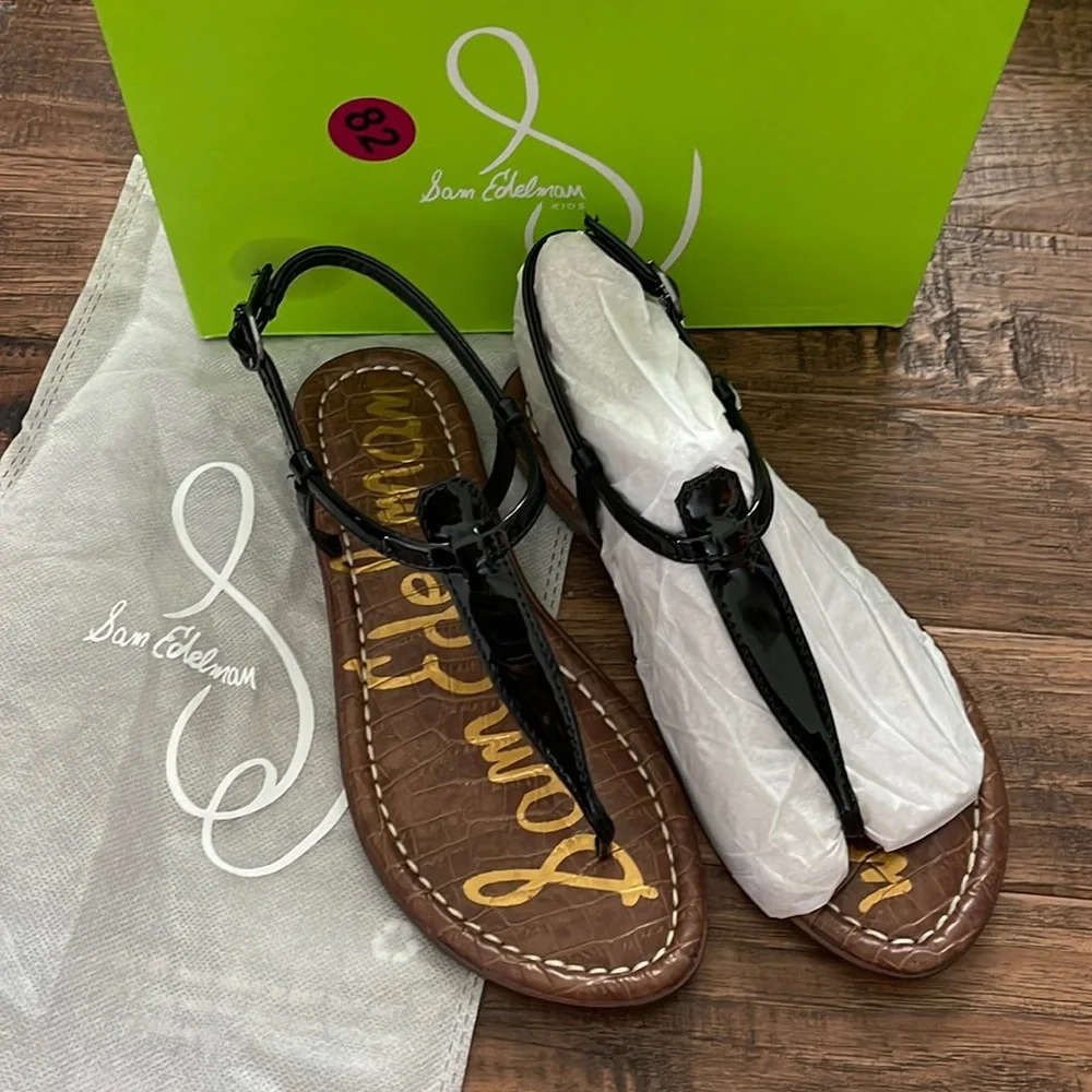 Sam Edelman Gigi Kids Thong Sandals Black Patent Size 3
